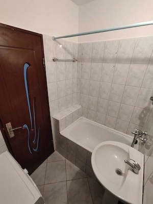 Apartament 3 camere calea Sagului   Piata Doina   Gen. 2 - imagine 4