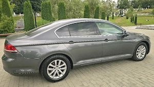 VW Passat B8 2017 | 2.0 TDI 150 CP | 170.000 km | Cumpărată de mine de NOUĂ din reprezentanță | Serv - imagine 3
