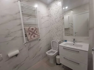 garsoniera HILS PALLADY-metrou 3 minute-centrala proprie-parcare proprie - imagine 7