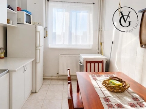 Apartament 3 camere | Centrala proprie | Zona Tomis Nord - imagine 10