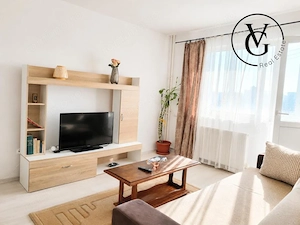 Apartament 3 camere | Centrala proprie | Zona Tomis Nord - imagine 2