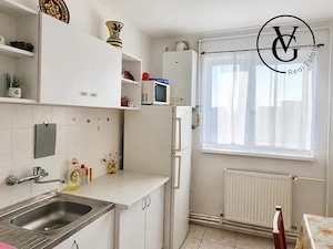 Apartament 3 camere | Centrala proprie | Zona Tomis Nord - imagine 9