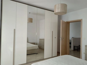 Apartament 2 cam, mobilat si utilat, zona Coresi ( Avangarden Tractorul) - imagine 5