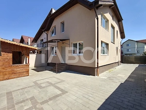 Casa cu 4 camere 2 bai - curte - filigorie - panouri fotovoltaice  - imagine 6