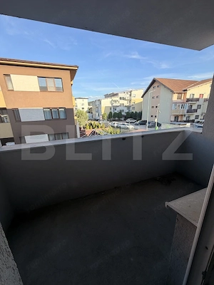 Apartament 3 camere, 69 mp, parcare inclusa, zona Terra  - imagine 12