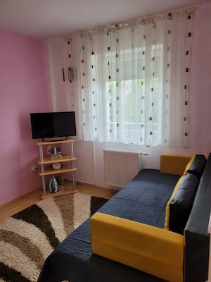 Se vinde apartament cu 3 camere - imagine 8