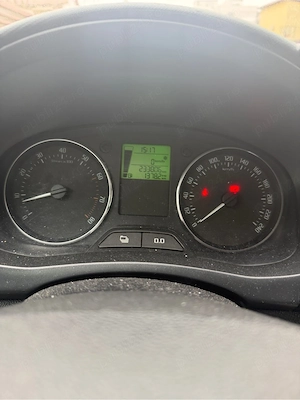 Skoda Roomster 1.2 TSI - imagine 5