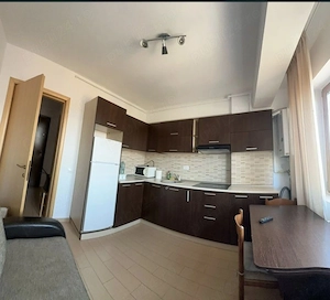 Inchiriez apartament pe termen lung ( zona Hanul cu peste) - imagine 4