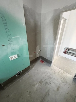 Apartament cu doua camere|nemobilat sau mobilat|parcare inclus. - imagine 6