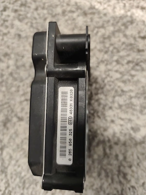 Calculator Centralina ECU Pompa ABS Corsa C Bosch 0265950325 - imagine 3
