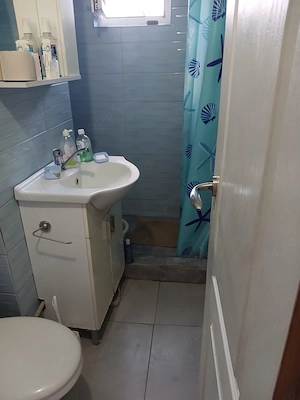 Apartament 4 camere ,Ostroveni ,B-uri,zona tic-tac , etaj4 10 ,centrala termica - imagine 3
