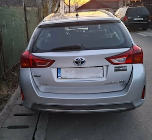 Vand Toyota Auris 2014 - imagine 5