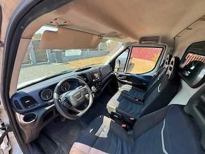 iveco daily 6 2.3 Diesel Clima automat 8viteze - imagine 6