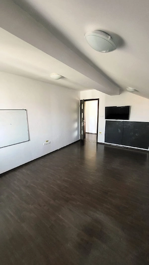 proprietar inchiriez casa Dumbravita, Timis, strada Soarelui - imagine 4