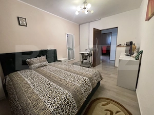 Casă cu 4 dormitoare, 280 mp, garaj, teren 500 mp  - imagine 4