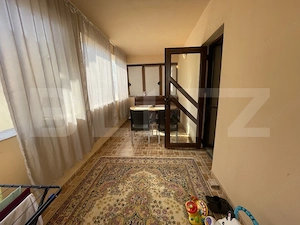 Casă cu 4 dormitoare, 280 mp, garaj, teren 500 mp  - imagine 8