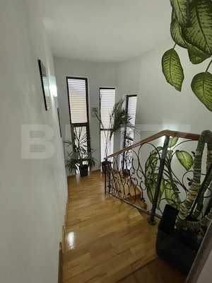 Casă cu 4 dormitoare, 280 mp, garaj, teren 500 mp  - imagine 10