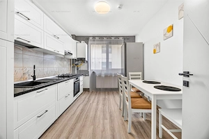Apartament Deosebit | Persoane fizice | Regim hotelier | Firme - imagine 6