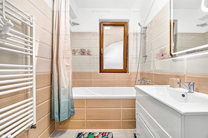 Apartament Deosebit | Persoane fizice | Regim hotelier | Firme - imagine 16