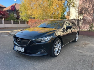 Vand Mazda 6 pentru piese