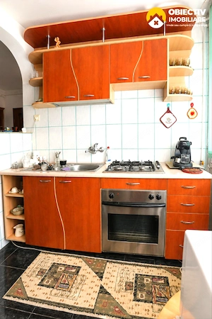Apartament 2 camere etaj 4 , zona PETRODAVA - imagine 3