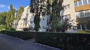 Inchiriez apartament 2 camere-Cartier Plopilor Vechi - imagine 9