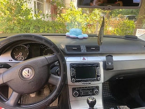 Vând Passat b6