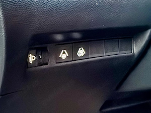 Peugeot 208 Allure Pack 1.2 PureTech 100 CP EAT8 | Full LED | Istoric Peugeot - imagine 7