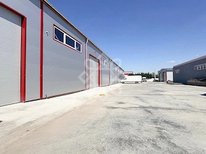 Hala industriala de inchiriat, 1080 mp, strada Uzinelor