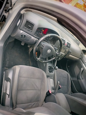 Volkswagen jetta  - imagine 8