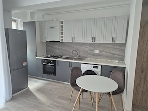 Inchiriez apartament cu 2 camere - cartier Visoianu - imagine 3