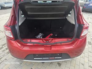 Dacia Sandero 0.9 Stepway - imagine 8