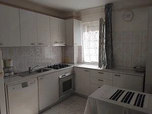 vand apartament cu doua camere.. - imagine 3