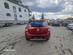 Dacia Sandero 0.9 Stepway - imagine 13