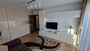 Inchiriez apartament cu 3 camere Brancoveanu, sector 4 - imagine 2
