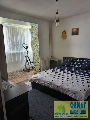 Tomis 1, Spital, de inchiriat apartament 3 camere, parter, mobilat - imagine 8