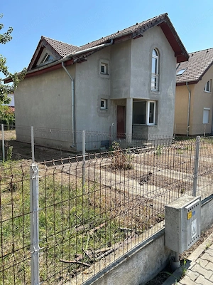 Vila individuala in sectorul 1, zona Baneasa, 154 mp construiti, 374 mp teren - imagine 2