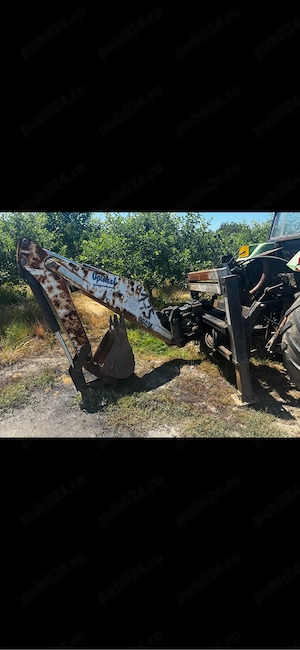brat excavator bobcat(dupa tractor ) retroexcavator  - imagine 4
