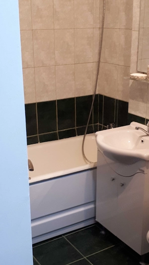 Vand apartament cu o camera - imagine 4