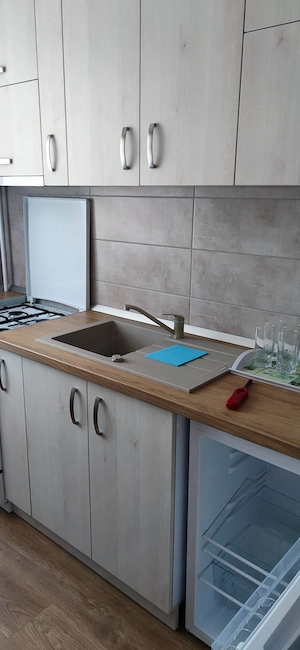 Apartament cu doua camere - imagine 3