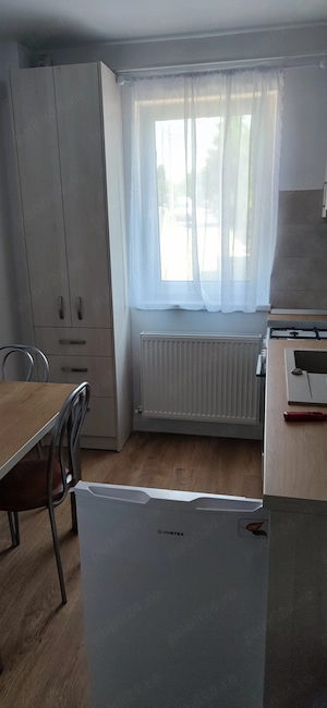Apartament cu doua camere - imagine 4