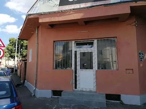 Inchiriez spatiu comercial 35 mp
