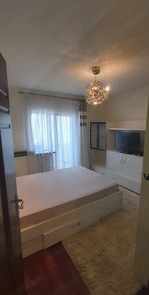 Apartament de inchiriat 3 camere 2 băi zona biserica Sf.Apostol Andrei - imagine 4