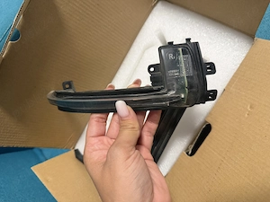 Set semnalizări LED originale (OEM) oglinzi Audi A4 B8 2014 - imagine 5