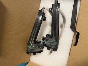 Set semnalizări LED originale (OEM) oglinzi Audi A4 B8 2014