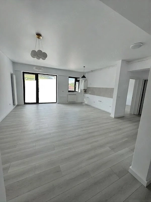 Apartament 2 camere Bloc Nou 