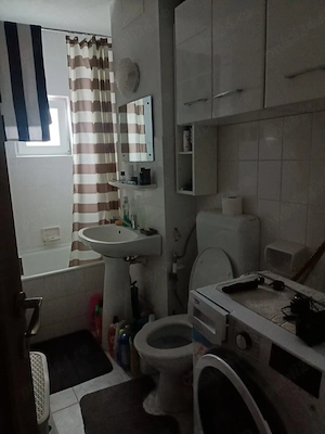 apartament 2 camere , semidecomandat - imagine 6
