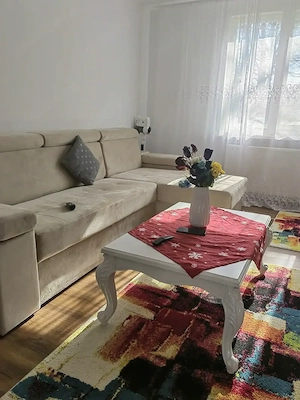 Vand apartament doua camere decomandate etaj 1 strada Smiriodava  - imagine 5
