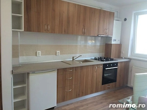 De inchiriat apartament 1 camera in zona Centru cu centrala proprie - imagine 2