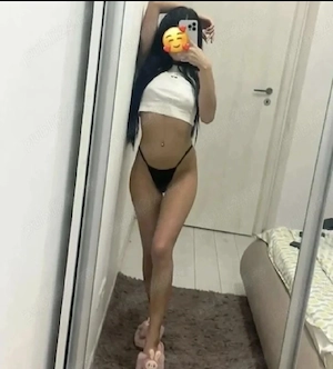 Denisa la mine la tine s au la hotel